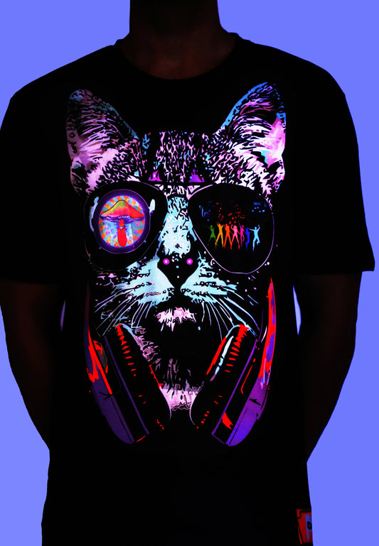 PSY DJ-PUSSY | UV Reactive Art | UNISEX T-SHIRT | 210 GSM